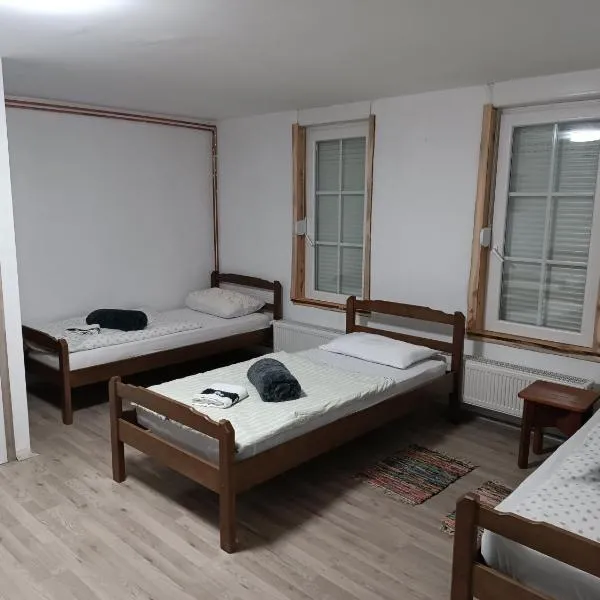studio apartman Ervi, готель у місті Hlebine