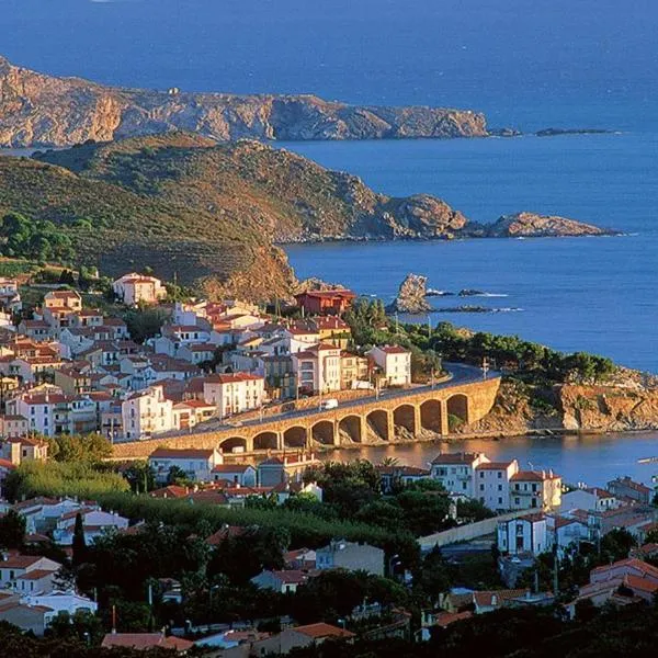 Face à la mer Résidence Les Elmes, hotel v destinaci Banyuls-sur-Mer