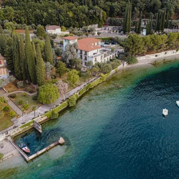 Villa Mimosa au Lac - Estella Hotels Italia, hotel v destinaci Toscolano Maderno