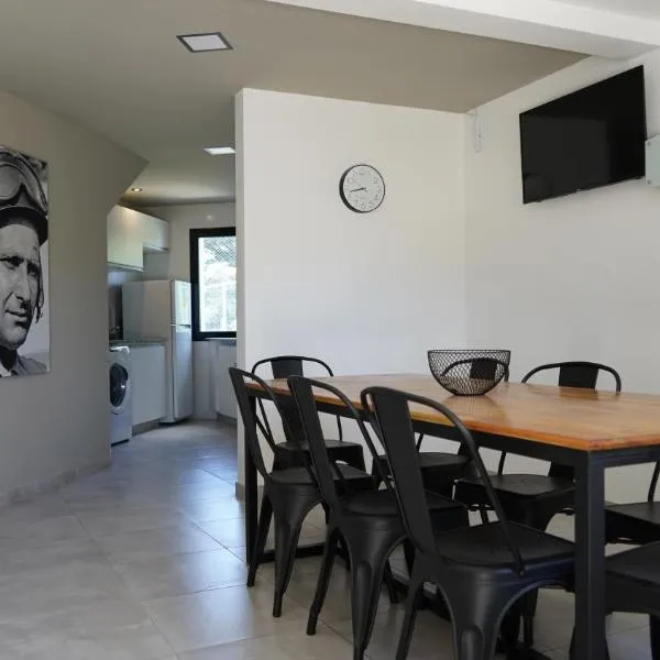 Eos Sporthaus, hotel v destinaci Río Ceballos