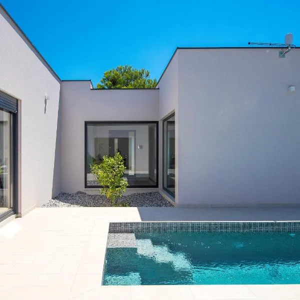Vila Nauta - luxury in Vintijan, near Pula, hotel v destinaci Vintijan