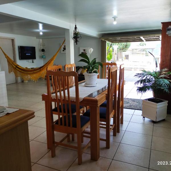 Casa espaçosa próxima ao centro - Foto 4