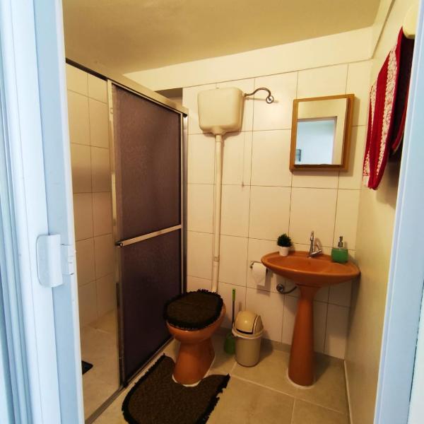 Casa espaçosa próxima ao centro - Foto 3