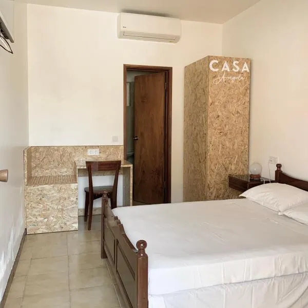 Residencial Casa Ângela, hotel v Espargosu