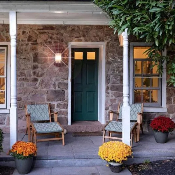 The Stone House on Main Street, hotel in Stockton