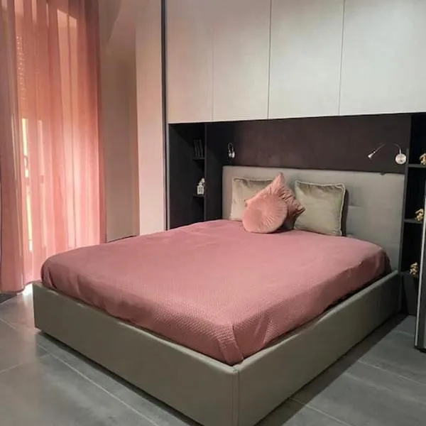 Appartamento in piazzetta, hotel v destinaci Trecase