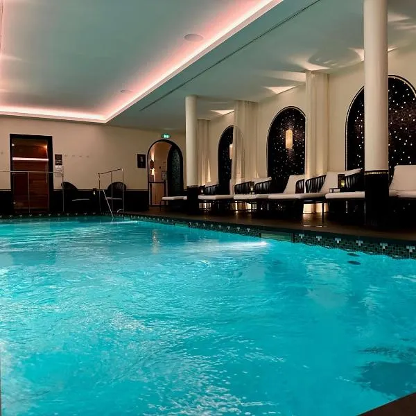 Best Western Plus Crystal, Hotel,Bar & Spa, hotel v destinaci Nancy
