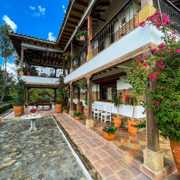 Posada María del Carmen, hotel v destinaci Ráquira