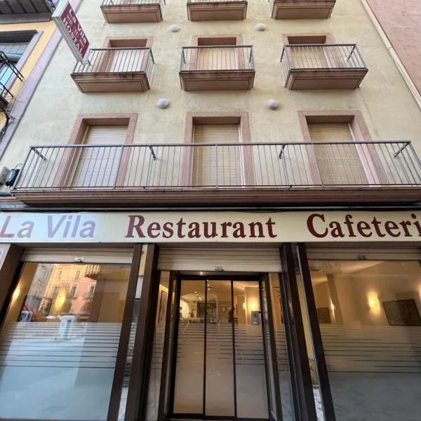 Hostal La Vila, hotel v destinaci Olot