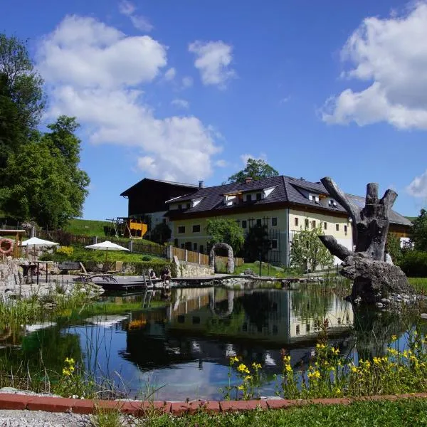 Bioferienhof Brückler, hotel v destinaci Laussa