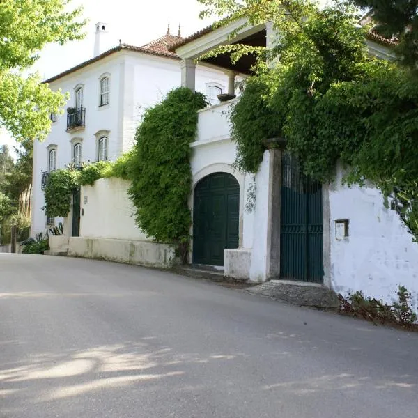 Quinta de São Lourenço, hotel in Poutena