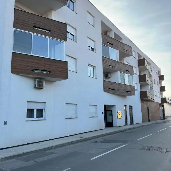 City Rent 1, hotel v destinaci Osijek