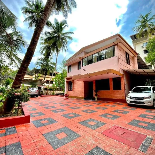 Holiday Home #Vibrant#Hear of the City #Family Only, hotel v destinaci Mangalúr