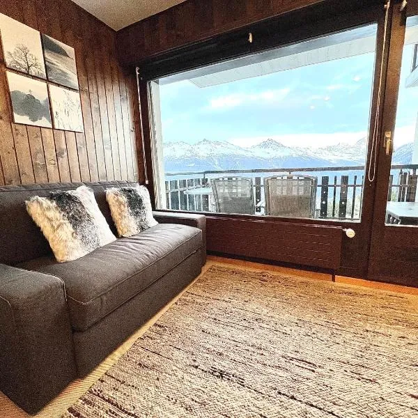 Cosy Studio for 5 near ski lift, Les Gentianes, hotel en Les Collons