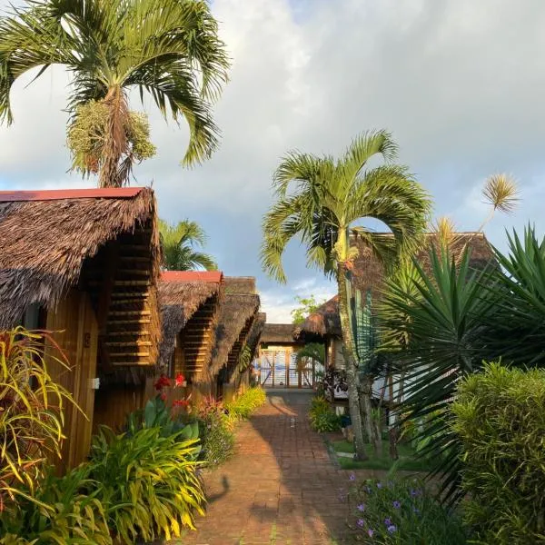 Zutalu - Playa Sur, hôtel à Puerto López