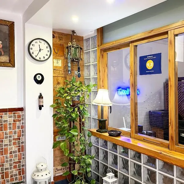 Beatriz Charming Hostal โรงแรมในตอร์เรโมลิโนส