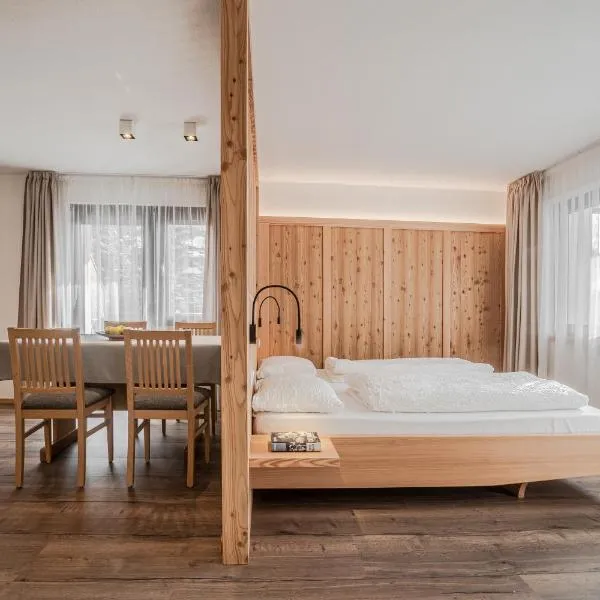 Appartamenti Residence Ada, hotel v destinaci San Cassiano