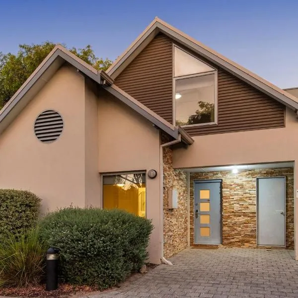 Seventy at Cape View Resort, Hotel in Busselton