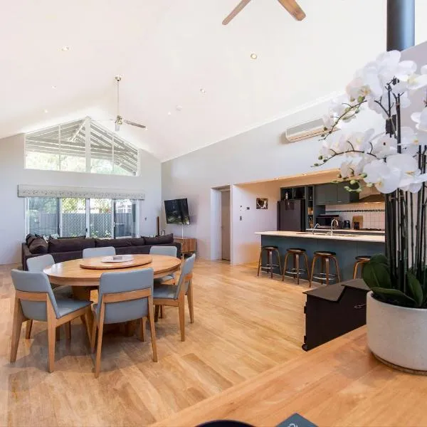 Bussell Hideaway Haven, hotel in Broadwater