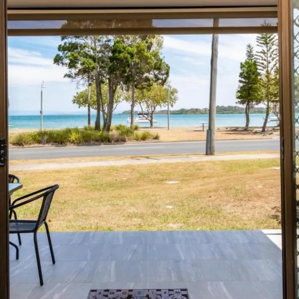 Uninterruped Waterviews, hotel in Bongaree