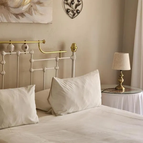 Profcon Resort, hotel v mestu Graaff-Reinet