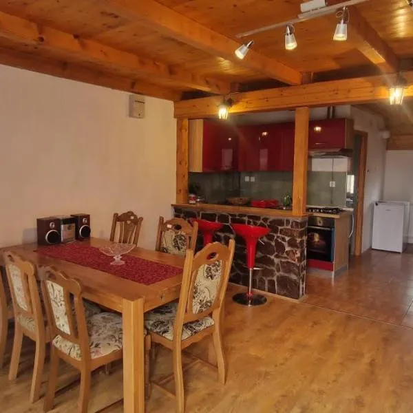 Apartman DANE, hotel Štikada városában