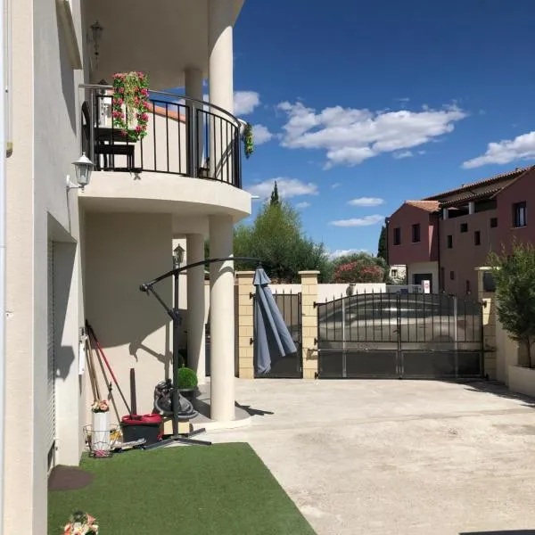 Villa Stef, hotel in Lunel-Viel