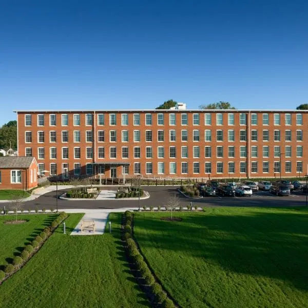 Fairfield Inn & Suites Madison Historic Eagle Cotton Mill, hotel v destinaci Madison