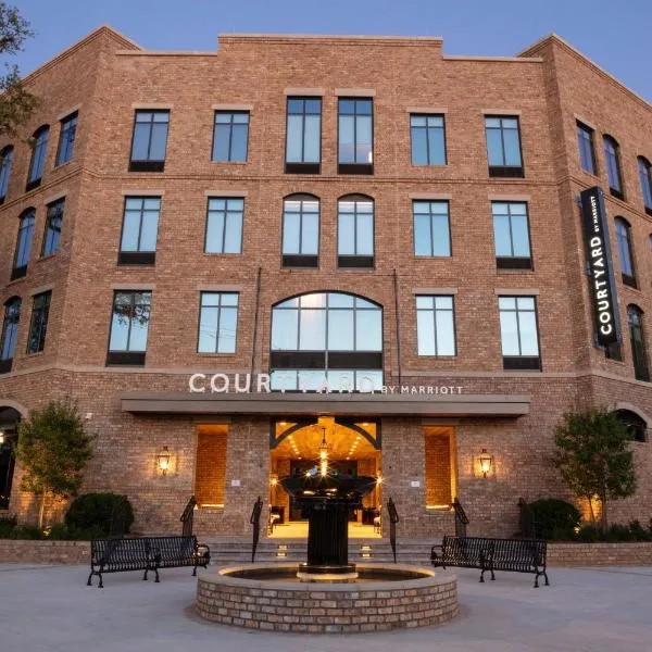 Courtyard by Marriott Thomasville Downtown, hotell i Thomasville