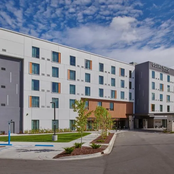 Courtyard by Marriott Petoskey at Victories Square, hotel en Boyne Falls