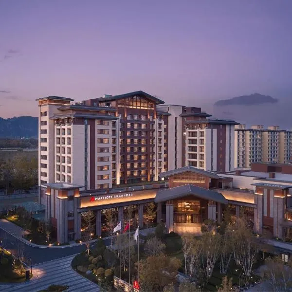 Beijing Marriott Hotel Yanqing: Yanqing şehrinde bir otel