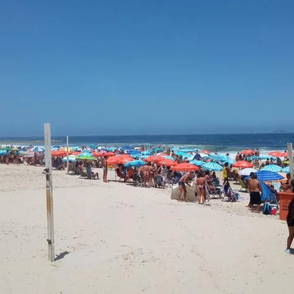 Leblon beach