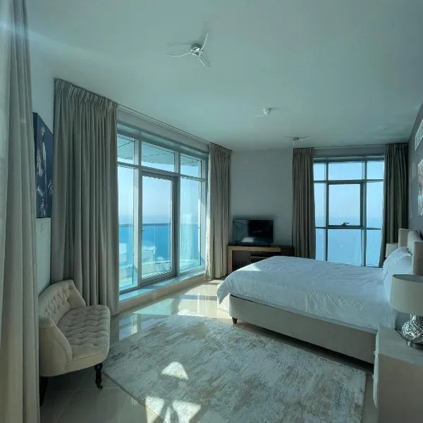 Beachfront paradise just minutes from Dubai, ξενοδοχείο σε Ajman 