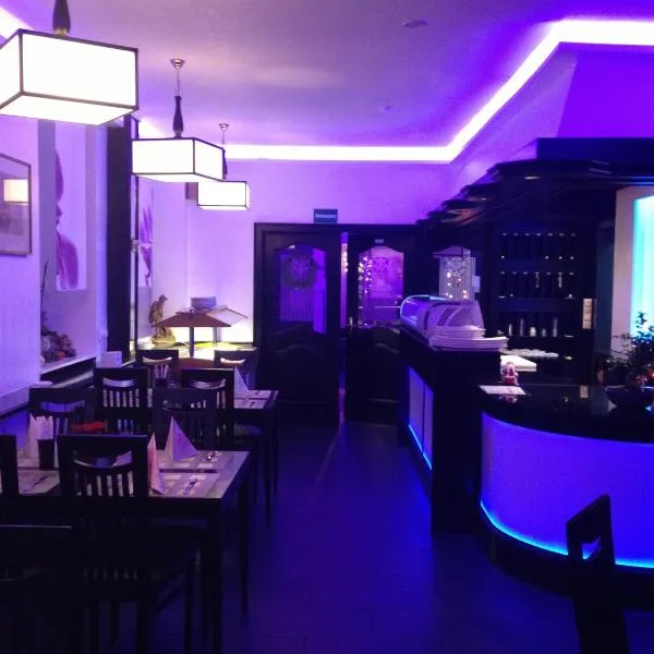 Yumi Hotel Sushi-Steaks & Friends, hotel in Kaisersesch