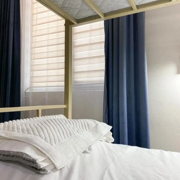 Хостел White Hill Aqtobe, hotel in Aktobe