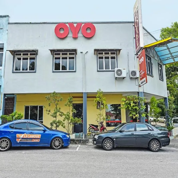 Super OYO 44036 Hotel De Perdana Hill, hotel em Batu Pahat