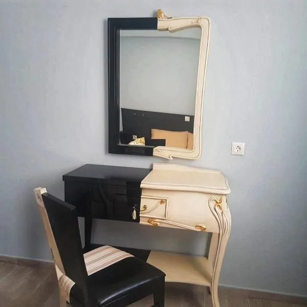 Studio Beleri, hotel v destinaci Himare