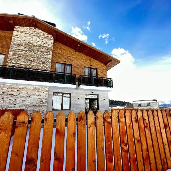 Villa Bayern in Bakuriani, hotel en Bakuriani
