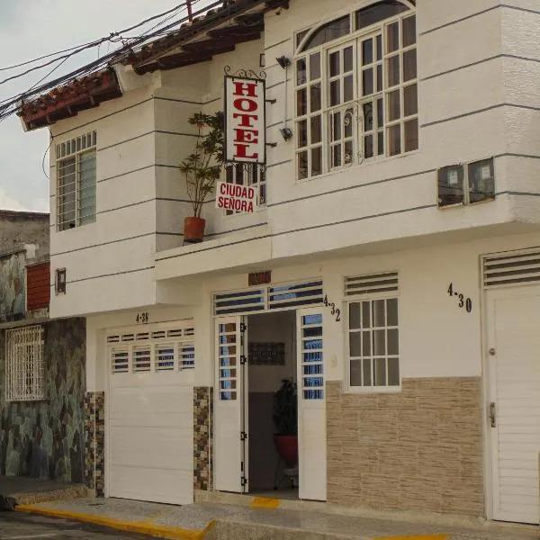 Hotel Ciudad Señora Buga, hotel em Guadalajara de Buga