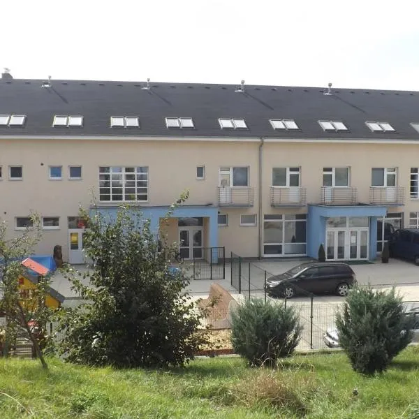 Penzión Lindava, hotel v destinaci Budmerice