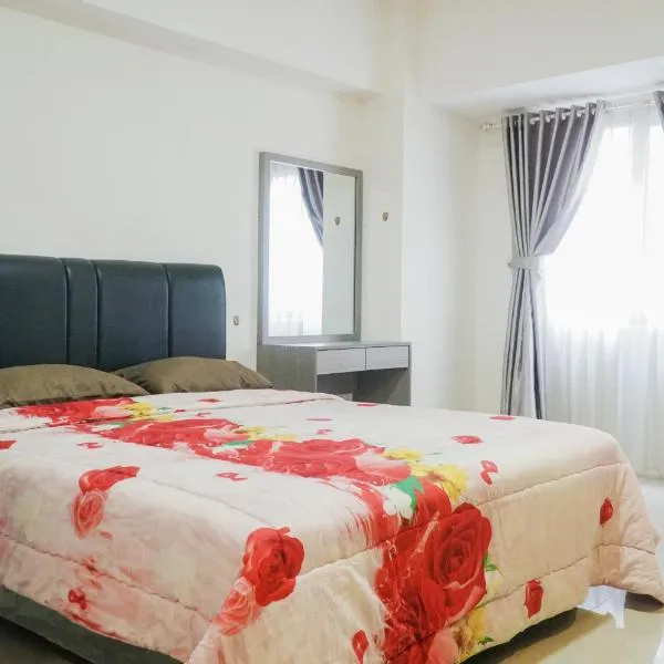 Bandara City Apartment Near Bandara Soekarno Hatta - Type Studio, hotel v destinaci Kemplang