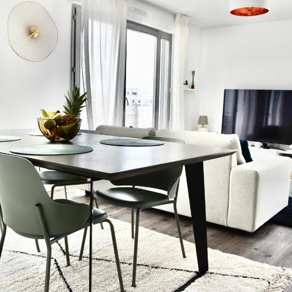 5-Min Paris, Lovely Eco Brand-New Sun-Bathed Apt !, hotel di Aubervilliers