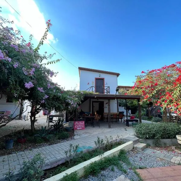 Betul Guest House, hotel v destinaci Famagusta
