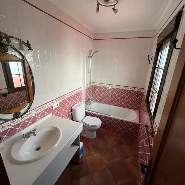 Casa Kini, hotel v destinácii Cazalla de la Sierra