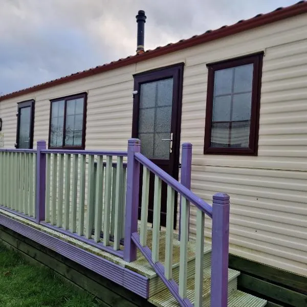 Castlewigg holiday park Whithorn 2 bed caravan, hotel in Glasserton