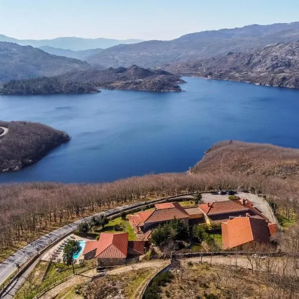 Hotel Vista Bela do Gerês โรงแรมในOuteiro