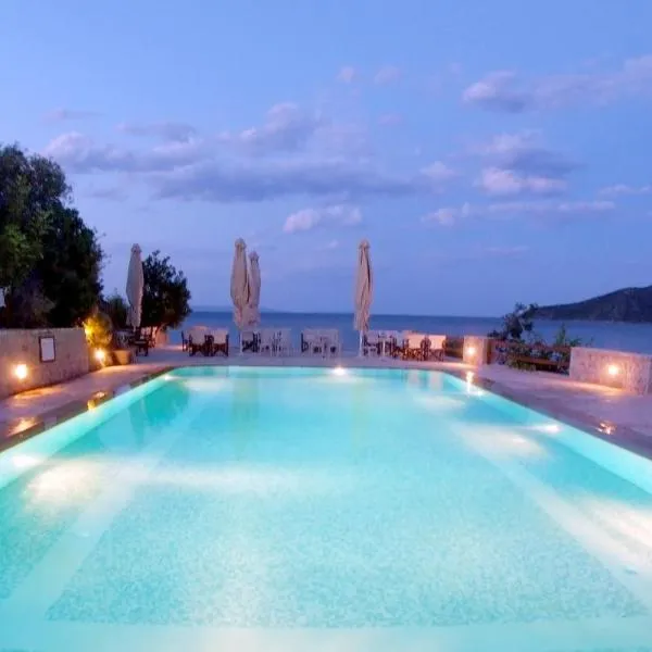 Smyros Resort, hótel í Kyparíssion