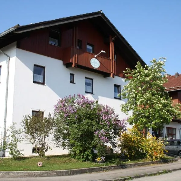 Abendruhe Hotel - kontaktloser Check In, hótel í Oberhaching