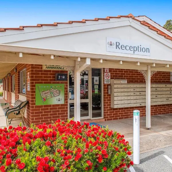 Banksia Tourist Park, hotel in Perth