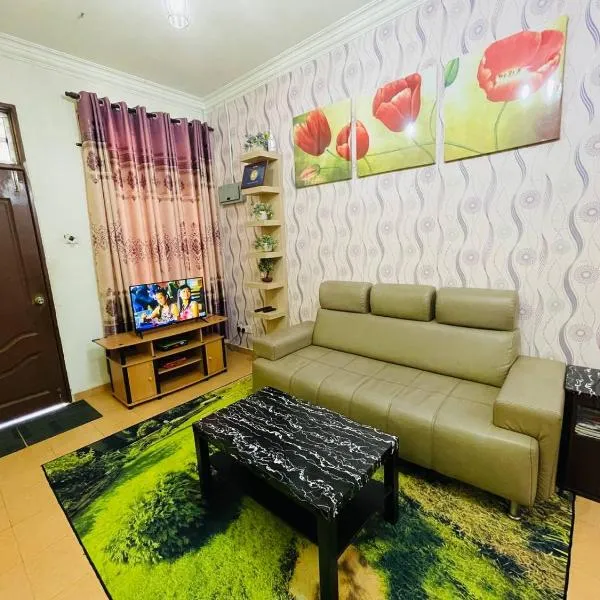 Niks Homestay Kok Lanas, hotel in Kampong Kok Lanas